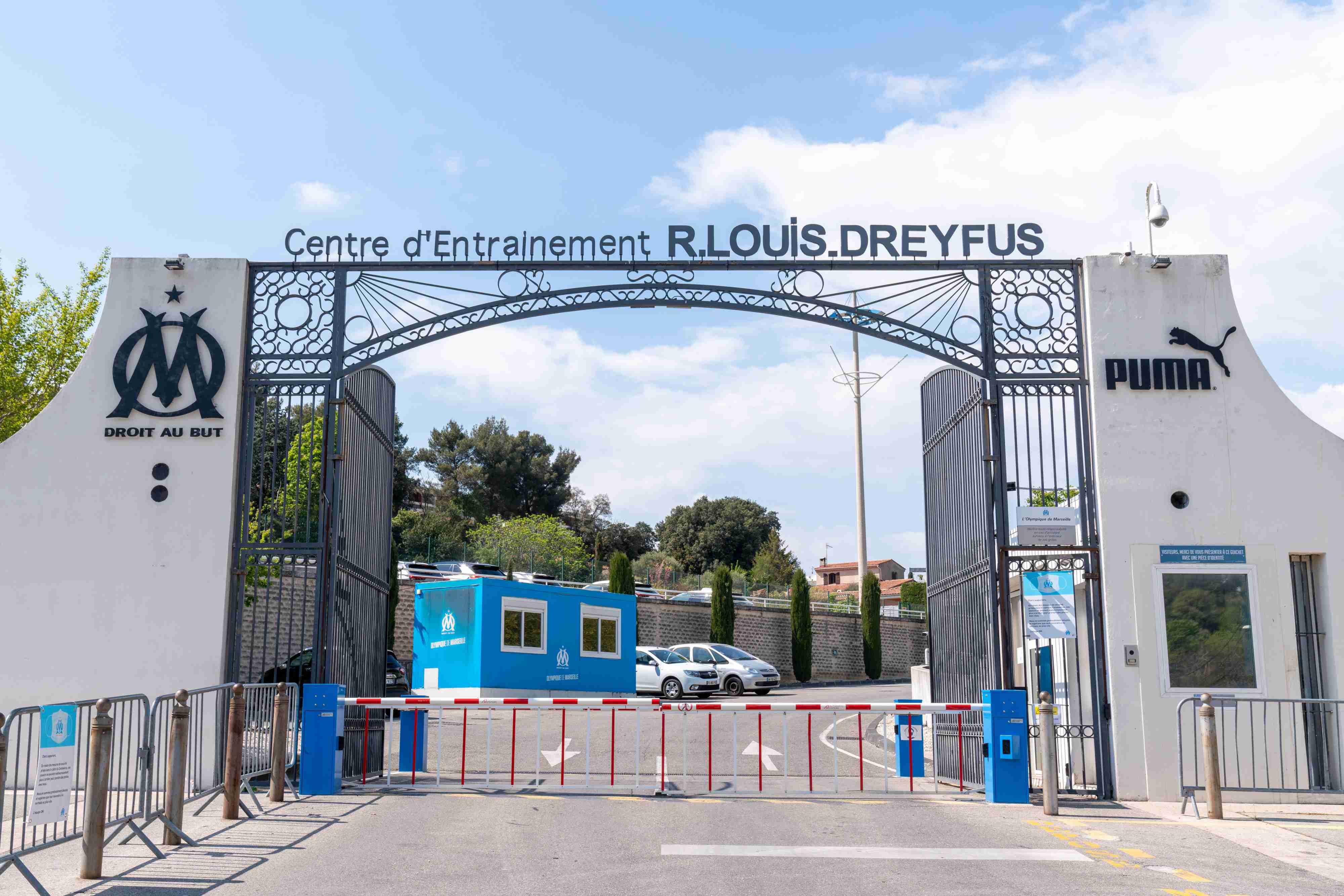 Entrée du centre d'entrainement LOUIS DREYFUS
