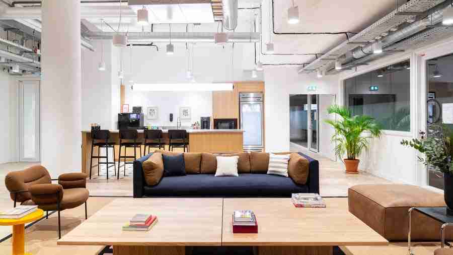 Infinity Advertising se loge dans les superbes locaux de WeWork, Boulevard des Italiens. WeWork, Boulevard des Italiens