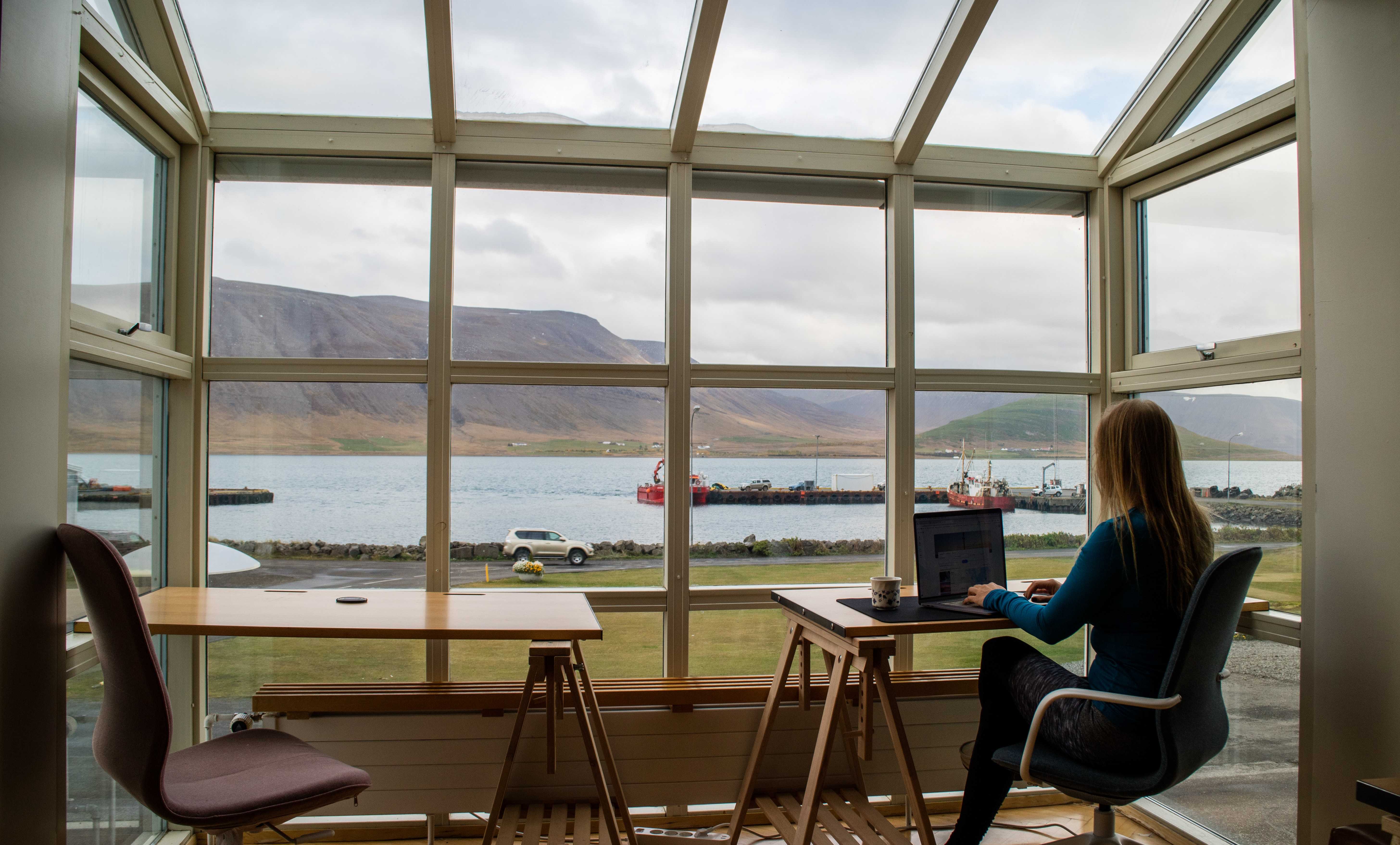 Travailler en remote : définition, avantages et conseils pratiques